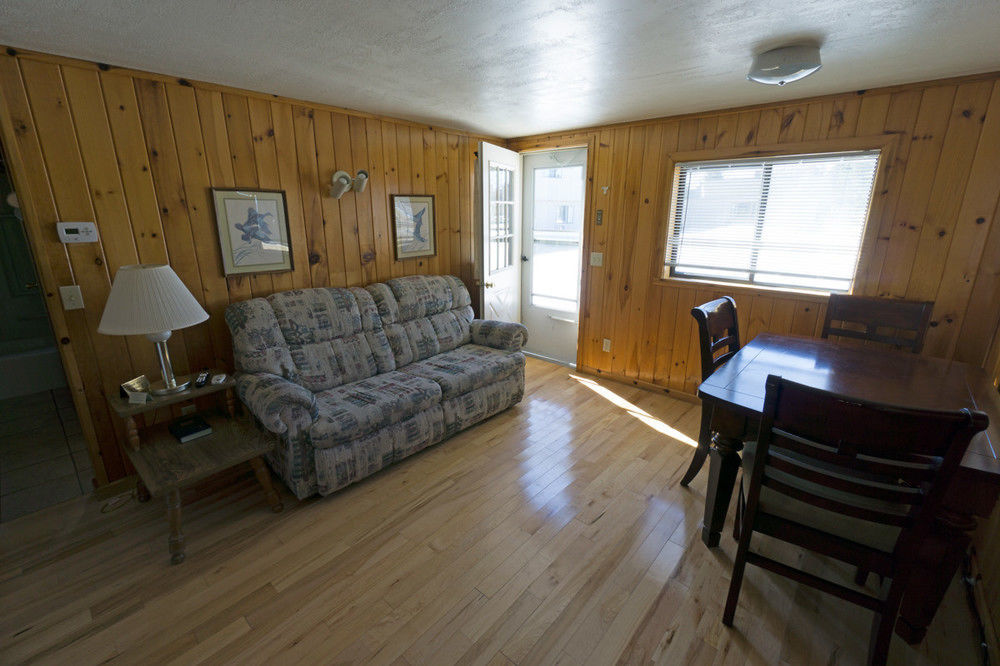 Crystal Lake Resort Beulah Kültér fotó