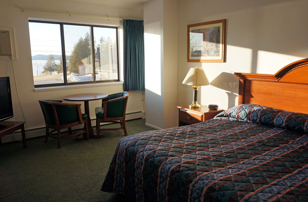 Crystal Lake Resort Beulah Kültér fotó